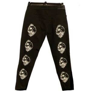 BoohooMAN Black Graphic Skull Stretch Skinny Jeans Women’s 42R